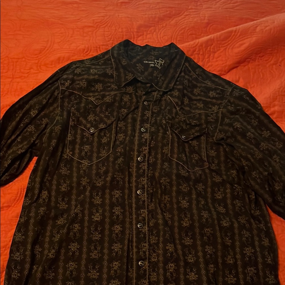 Black and Brown Patterned Button-Up Shirt